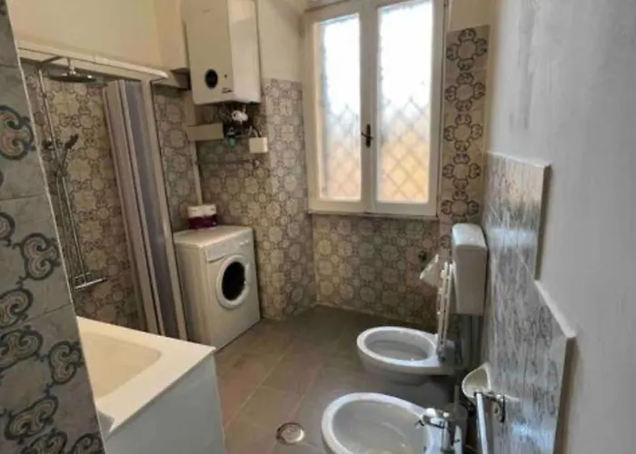 Maison Leone Iv 22 *